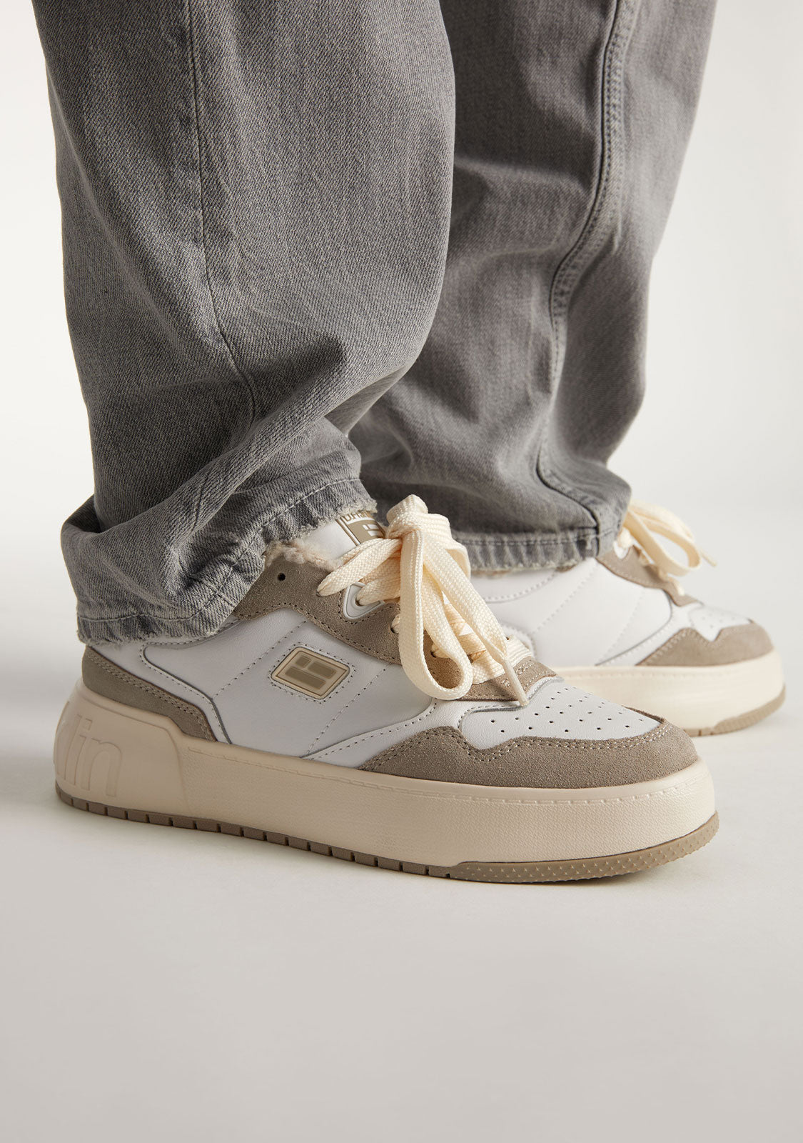 D FRANKLIN ZAPATOS / SNEAKERS / TENNIS Court Fleece White