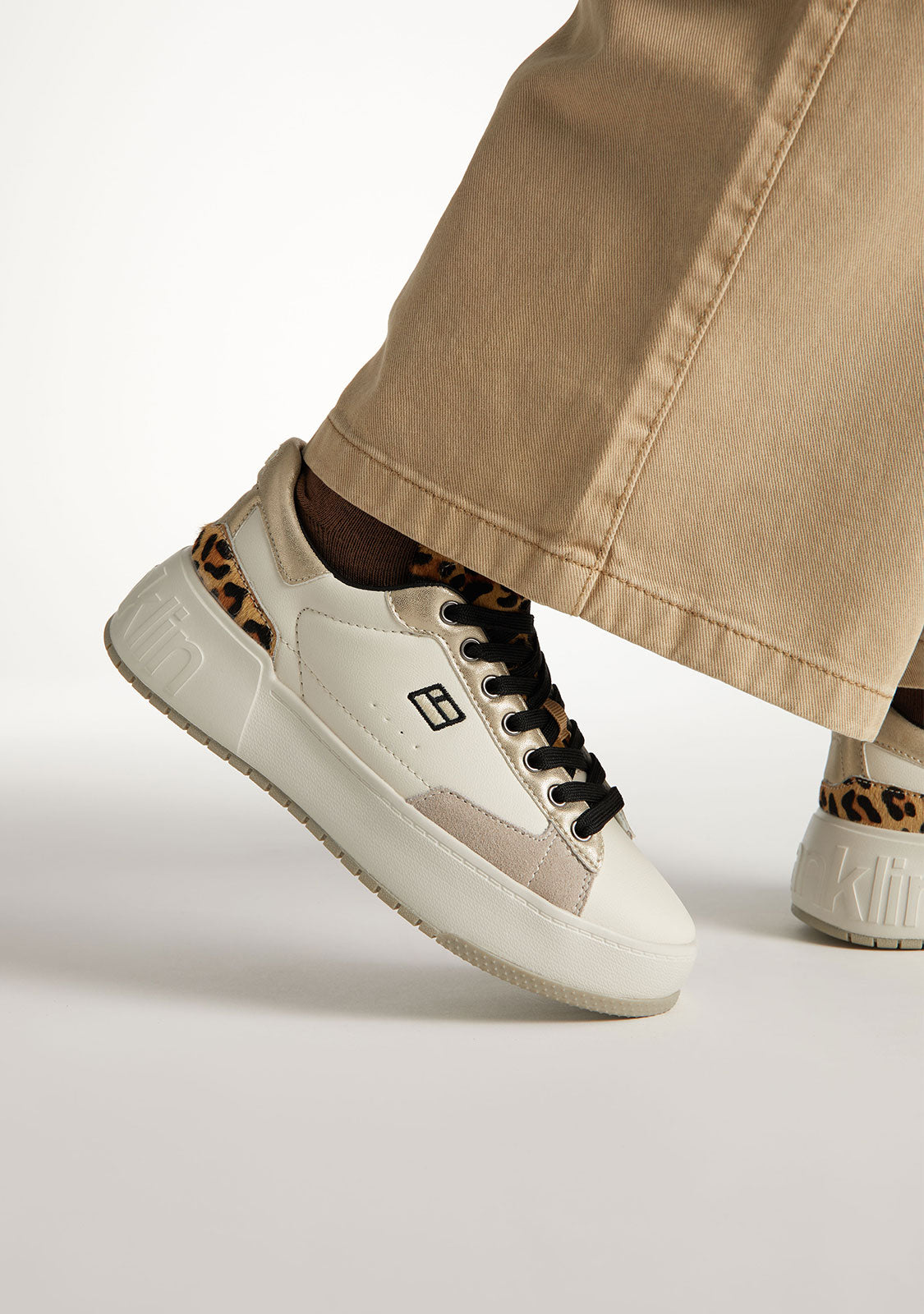 D FRANKLIN ZAPATOS / SNEAKERS / TENNIS Court '74 White / Leopard