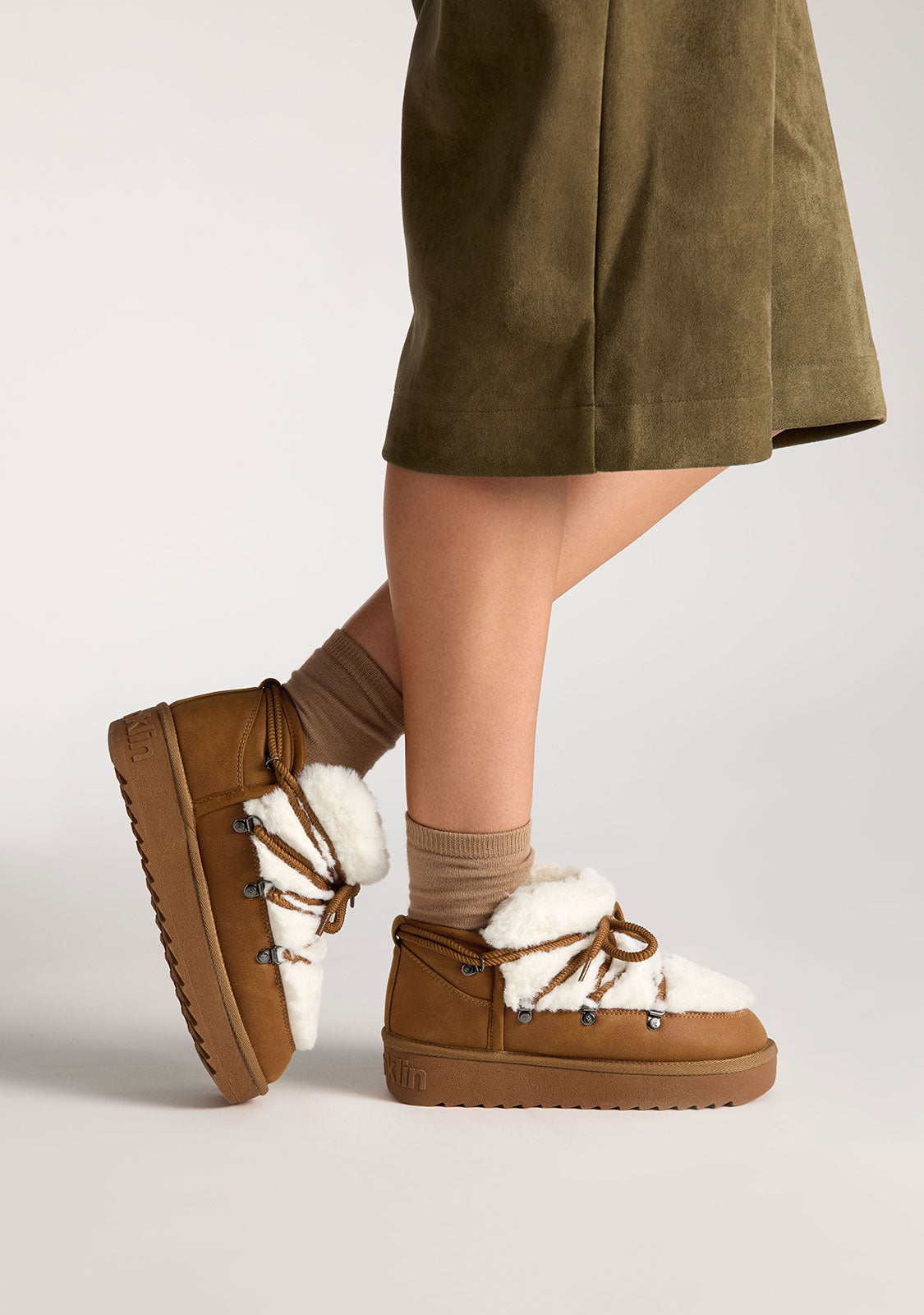 DFSH370011-TAN-50.jpg?v=