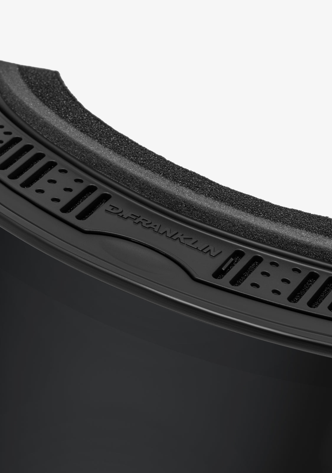 Range Black / Black