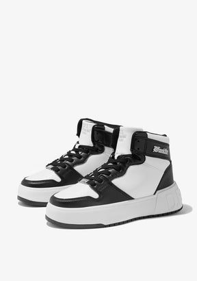 High Court White / Black